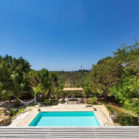 Casablanca By Perle Di Puglia Villa