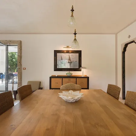 Casablanca By Perle Di Puglia Villa